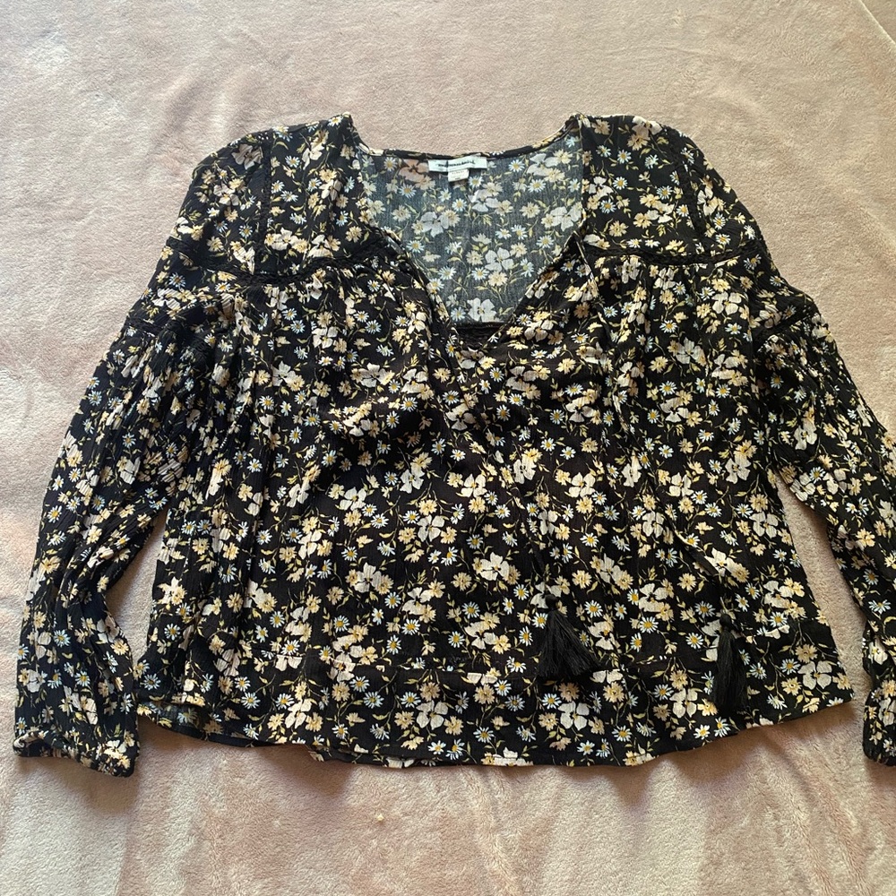 american eagle floral blouse